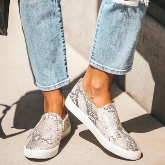 Snake skin slip on sneaker - Picture 3 of 6